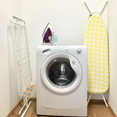 45 Négyzetméteres, 1 Hálószobás, 1 Saját Fürdőszobával Rendelkező Apartman 02. Kerület Terüle Apartman